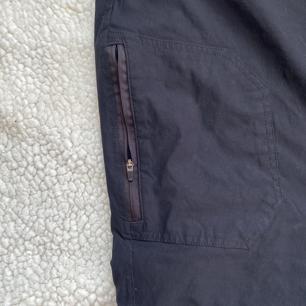 Eddie Bauer Men's Black Fleece Lined Tech Pants - Picture 3 of 7